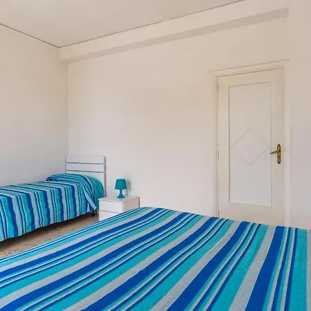 Chiaiolella Seaview!! Apartment Procida